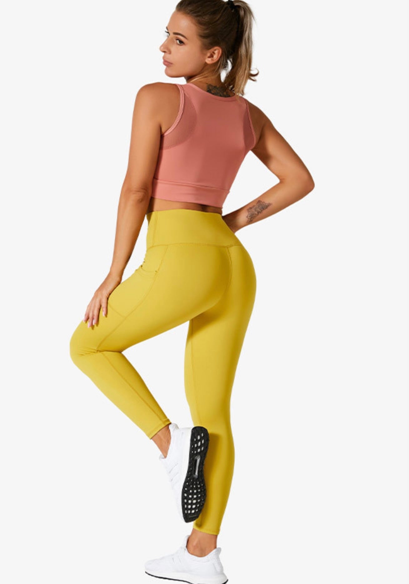 Shaping Leggings – Slim Waist & Lifted Glutes